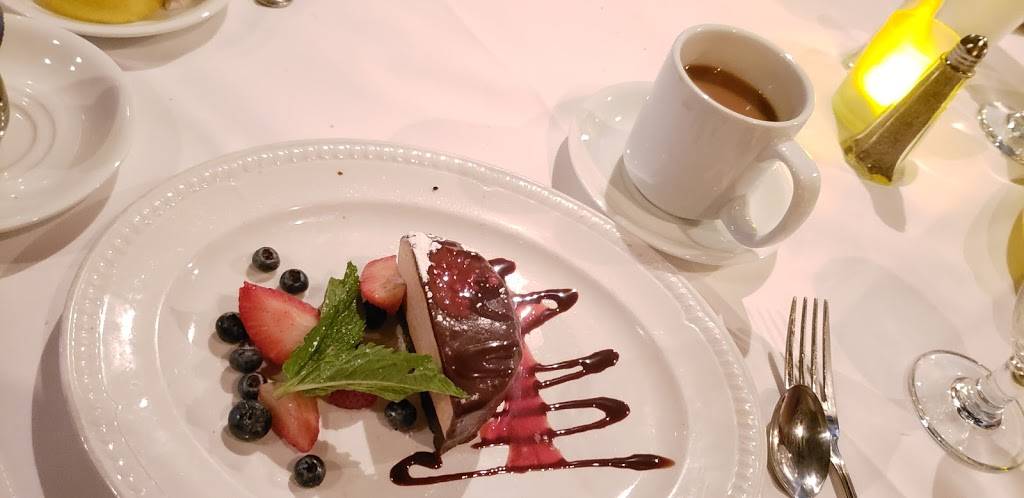 Chamberlains Fish Market Grill | restaurant | 4525 Belt Line Rd, Addison, TX 75001, USA | 9725033474 OR +1 972-503-3474