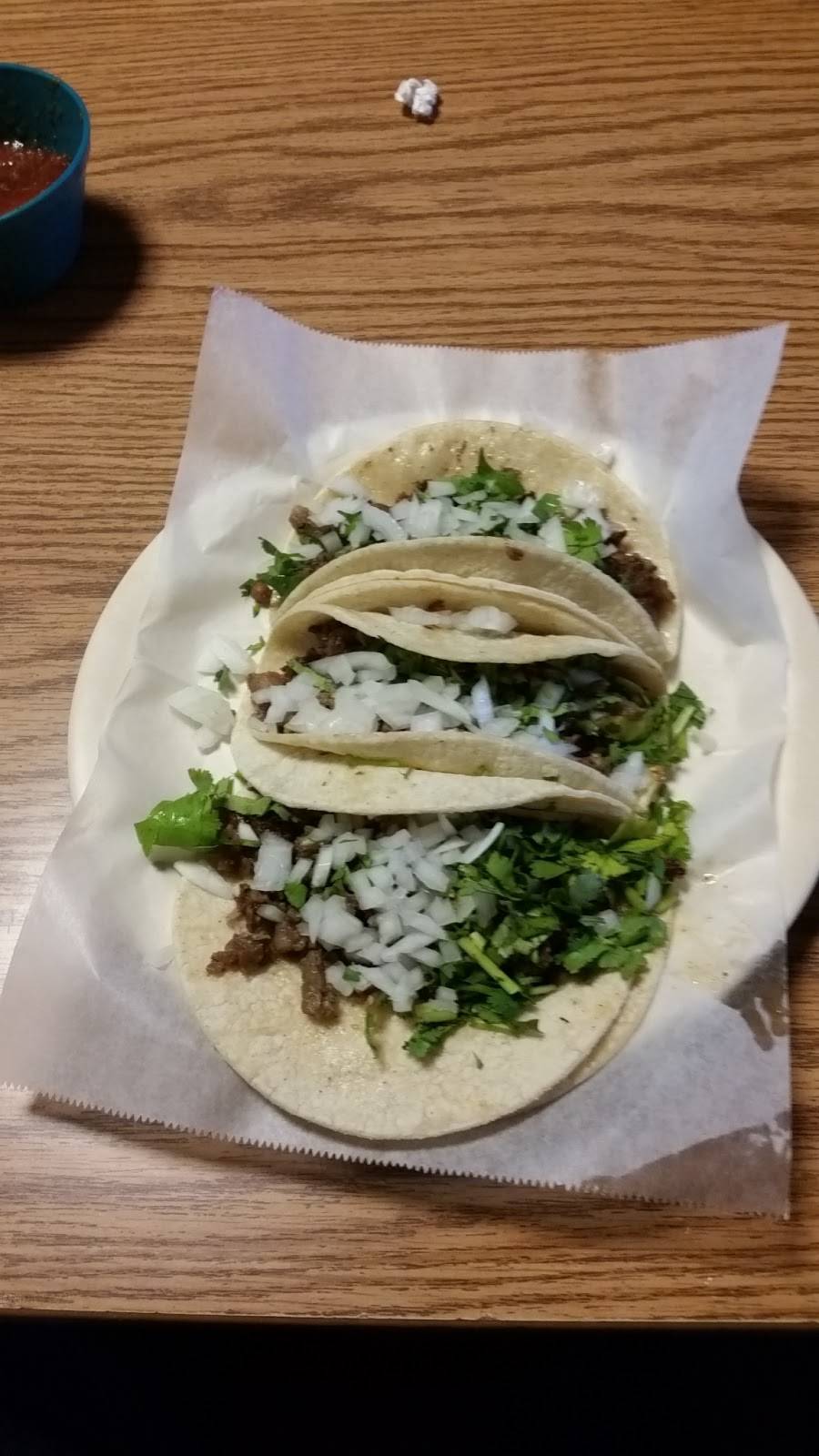 Taqueria Fernandez | restaurant | 3720 7th St, Bay City, TX 77414, USA | 9792441385 OR +1 979-244-1385