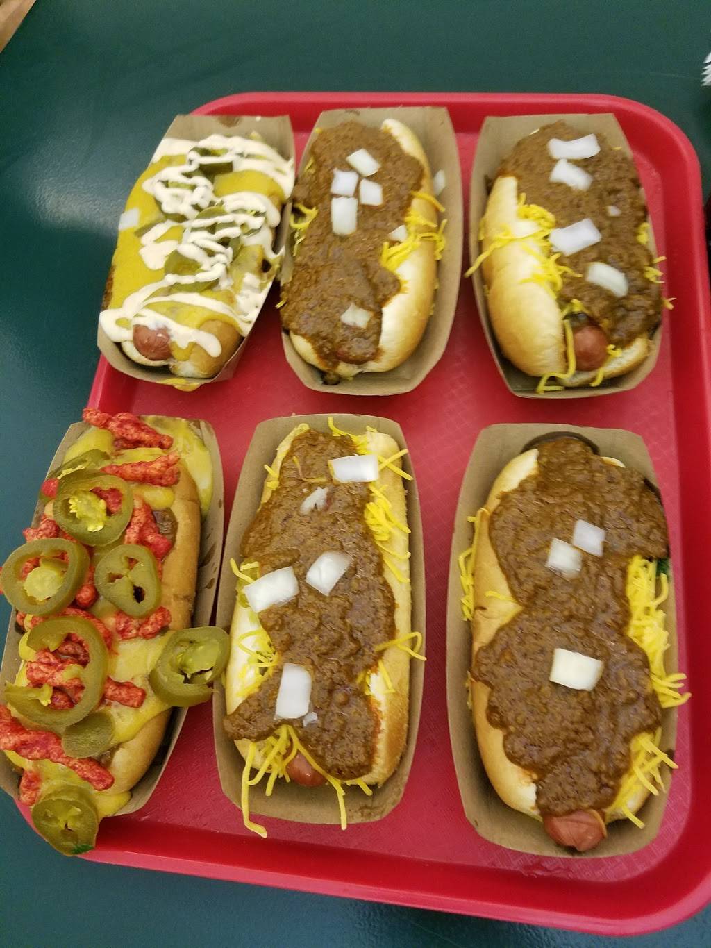 Eastons | restaurant | 3407 S Mooney Blvd, Visalia, CA 93277, USA | 5597443644 OR +1 559-744-3644