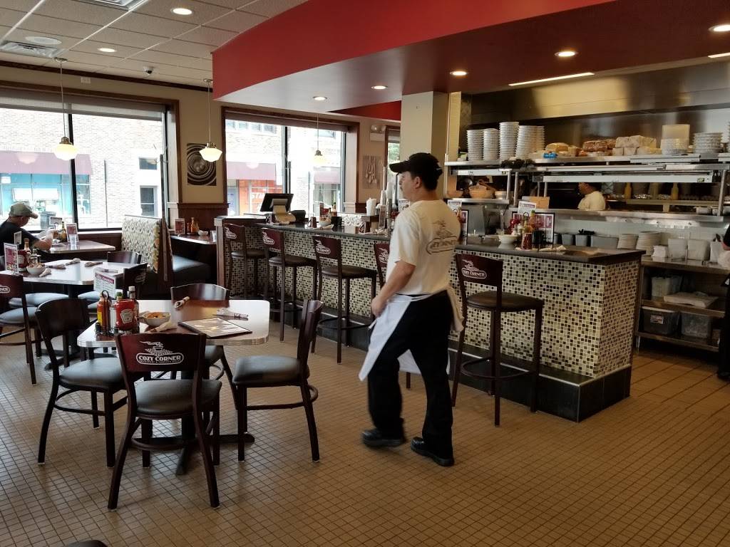 Cozy Corner Restaurant & Pancake House | bakery | 6349 N Clark St, Chicago, IL 60660, USA | 7732741100 OR +1 773-274-1100