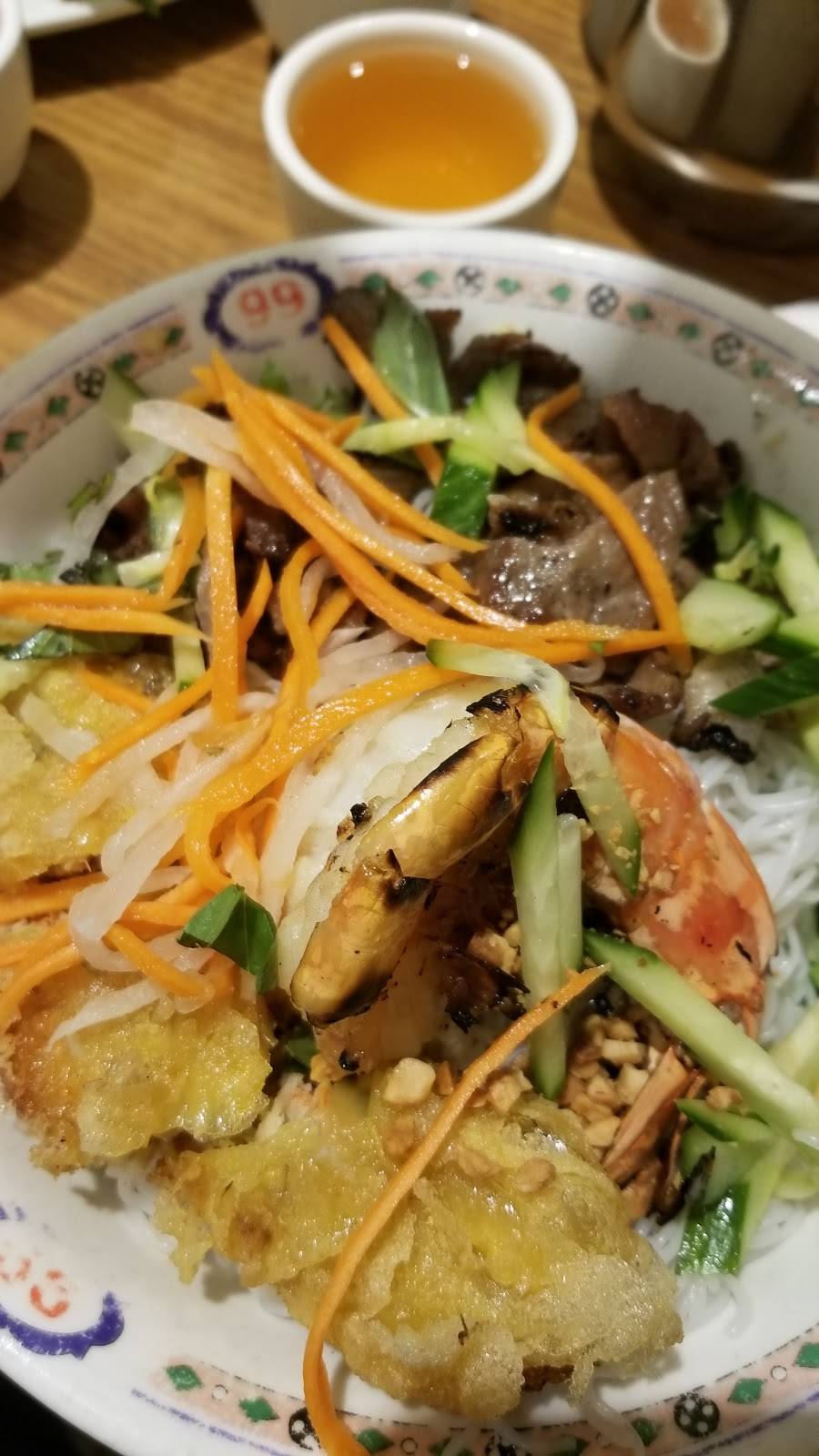 Pho-Com 99 | restaurant | 3100 Dixie Rd #4, Mississauga, ON L4Y 2A6, Canada | 9059498899 OR +1 905-949-8899