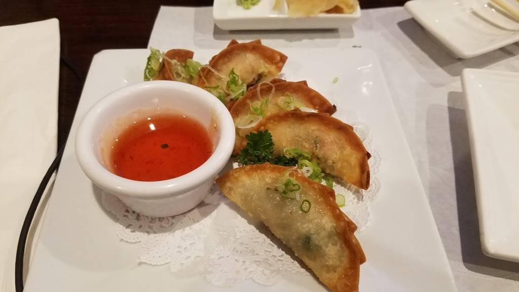 Moto Azabu Sushi Bar & Grill | restaurant | 517 W Washington Blvd, Marina Del Rey, CA 90292, USA | 3103054600 OR +1 310-305-4600