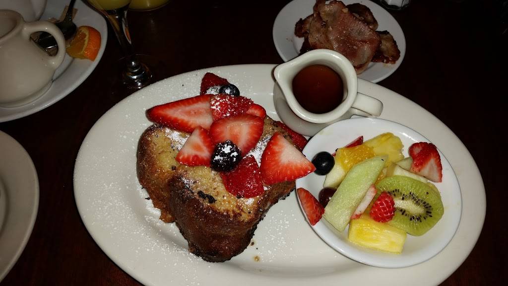 Parkside Tavern | restaurant | 1940 Taraval, San Francisco, CA 94116, USA | 4157318900 OR +1 415-731-8900