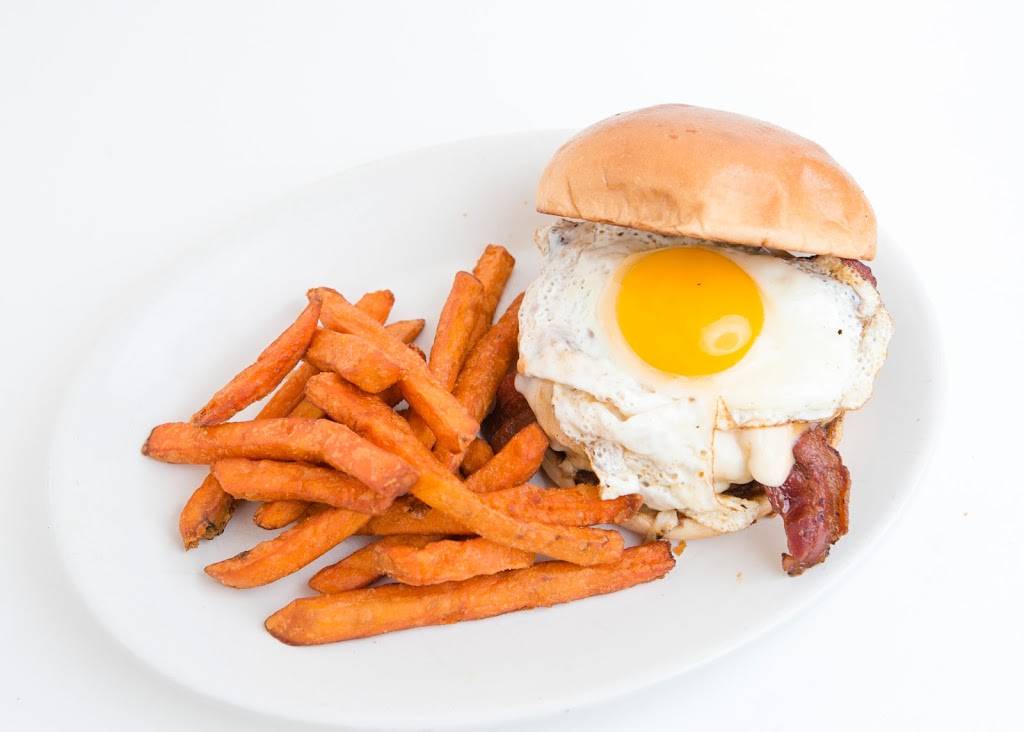 Brooks Burgers | restaurant | 2220 Logan Blvd N Suite 805, Naples, FL 34119, USA | 2394516397 OR +1 239-451-6397