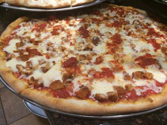 Presto Pizza | restaurant | 1142 Front St, Uniondale, NY 11553, USA | 5164850161 OR +1 516-485-0161