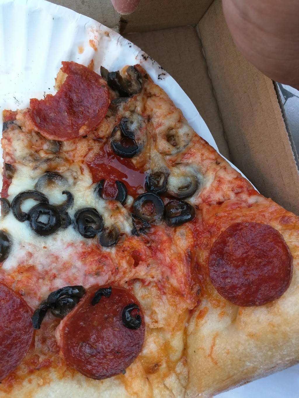 Ajs Pizzaria On Wheels | restaurant | 2525 Rio Grande St, Austin, TX 78705, USA | 5123581114 OR +1 512-358-1114