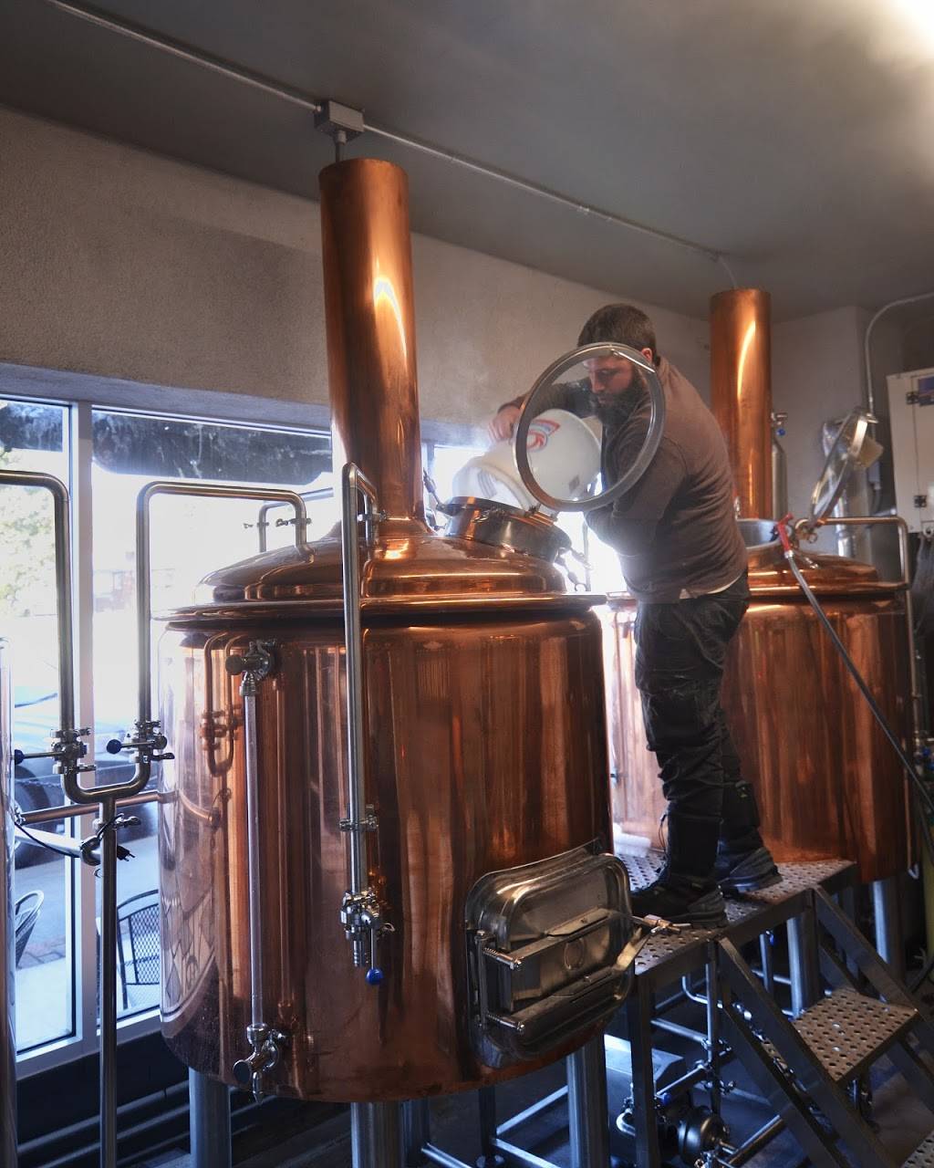 Sidetracked Brewery | restaurant | 609 S Green St, Morganton, NC 28655, USA | 8285445840 OR +1 828-544-5840