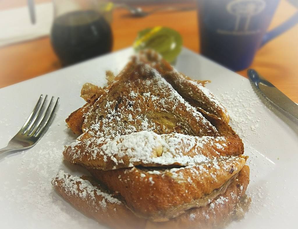 Cracked Egg | restaurant | 3280 S Atlantic Ave D, Daytona Beach Shores, FL 32118, USA | 3867886772 OR +1 386-788-6772