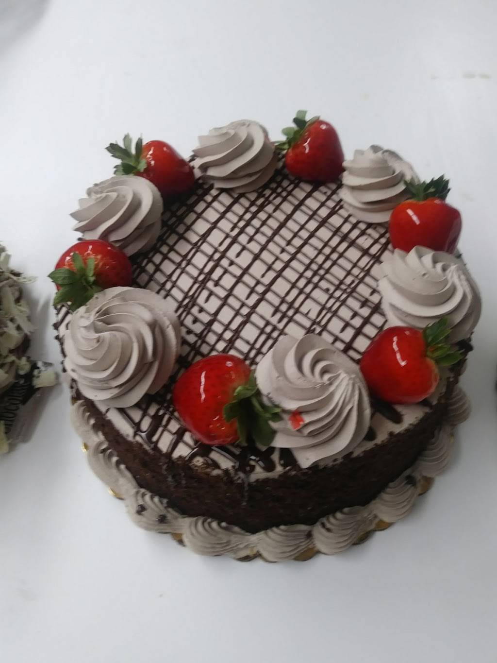 Veronicas Bakery Inc. | bakery | 906 Post Ave, Staten Island, NY 10302, USA | 7189813673 OR +1 718-981-3673