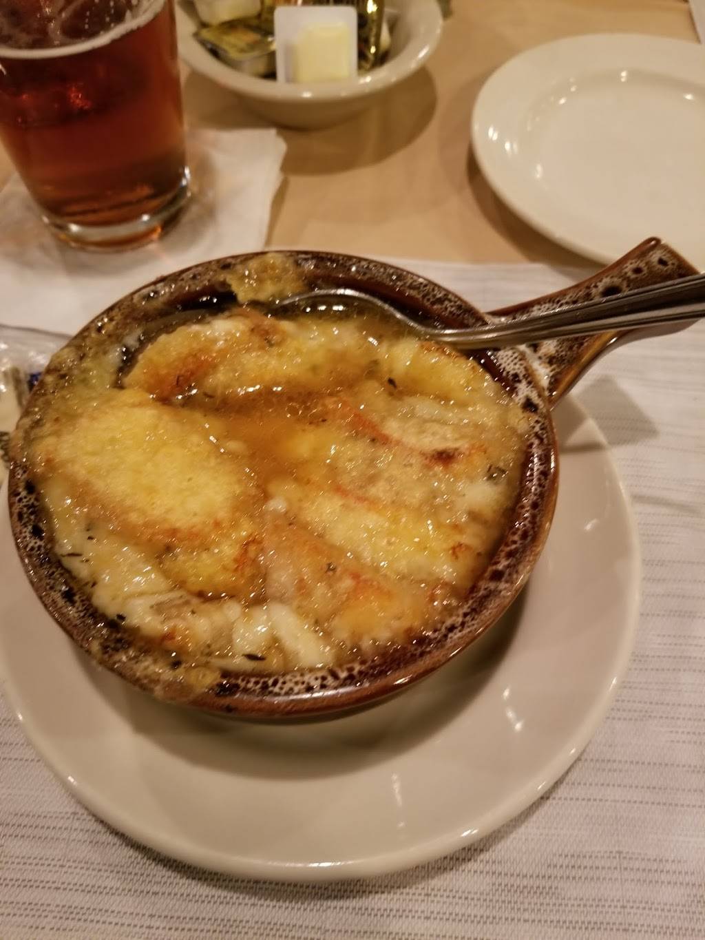 Simpsons Restaurant | restaurant | 222 S Main St, Waupaca, WI 54981, USA | 7152582330 OR +1 715-258-2330