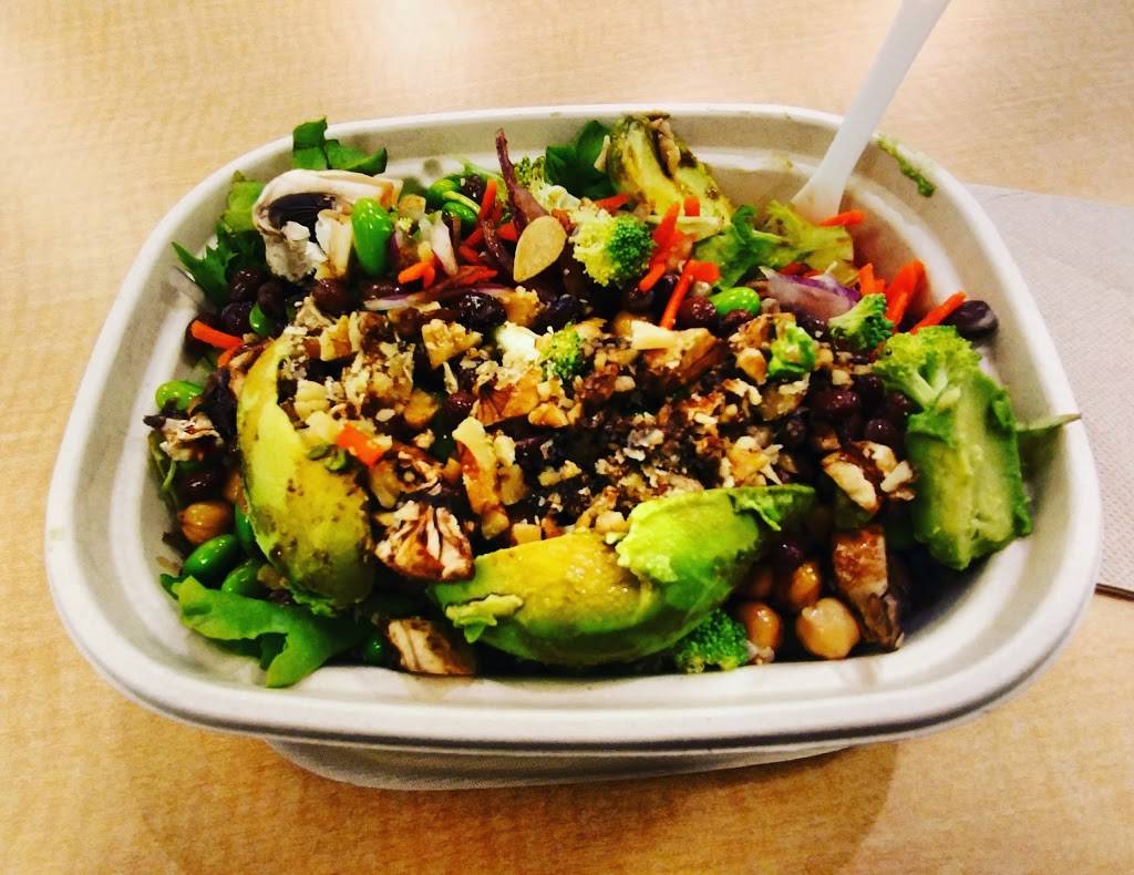 Grassroots Salad Company | restaurant | 95 N Moorland Rd, Brookfield, WI 53005, USA | 2625056030 OR +1 262-505-6030