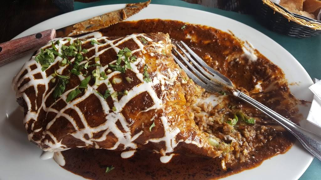 Azteca | restaurant | 47 Park Ave, Rutherford, NJ 07070, USA | 2014382111 OR +1 201-438-2111