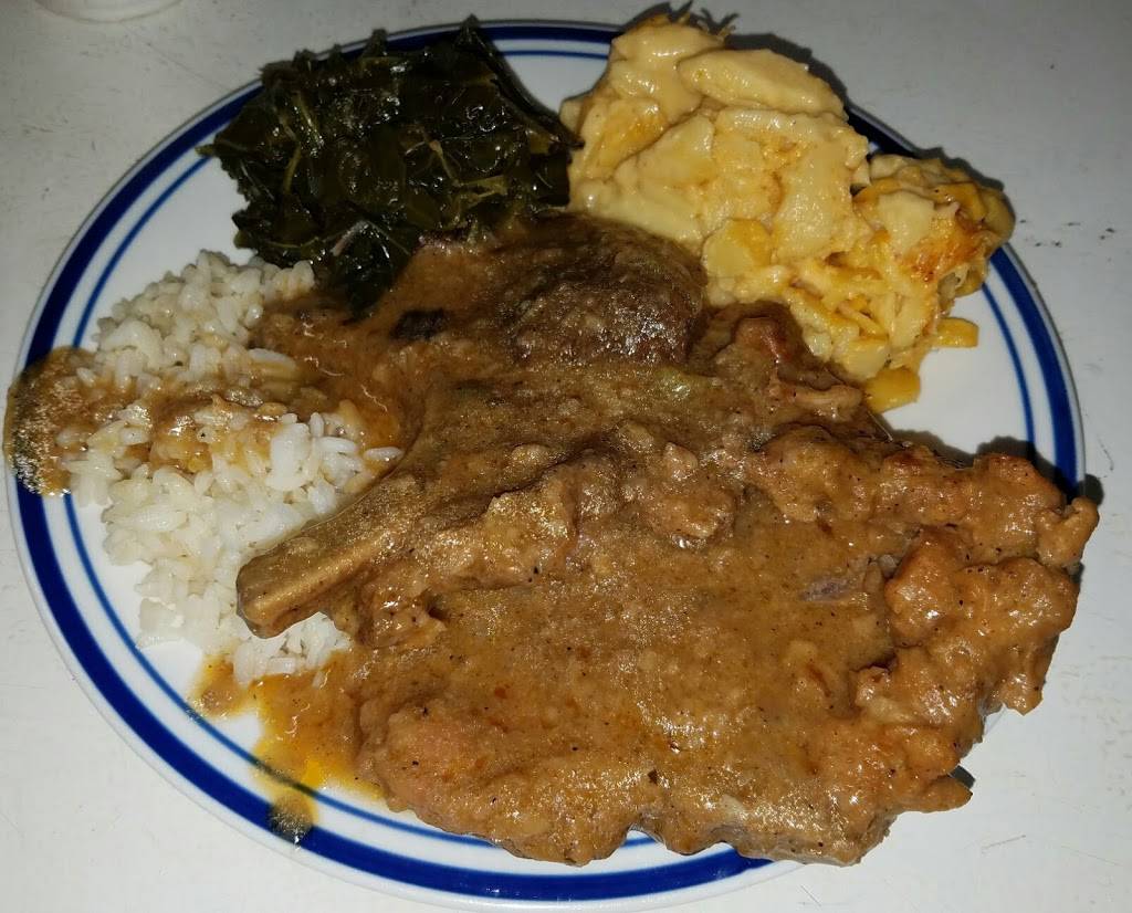 Ashleys Bar-B-Que | restaurant | 1501 W Center St, Milwaukee, WI 53206, USA | 4143727666 OR +1 414-372-7666