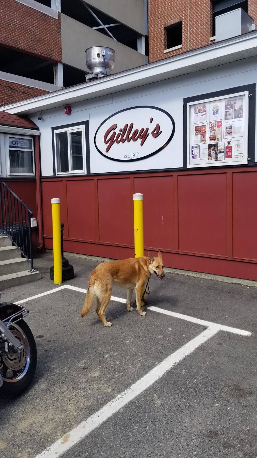 Gilleys Diner | restaurant | 175 Fleet St, Portsmouth, NH 03801, USA | 6034316343 OR +1 603-431-6343