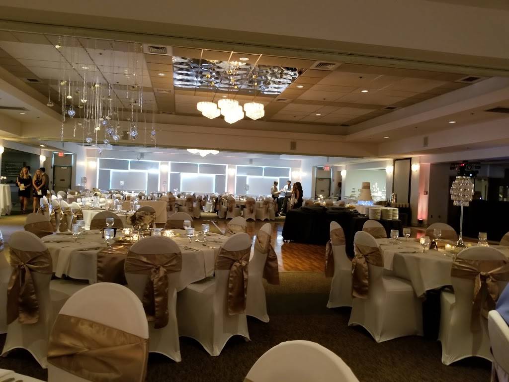 Leos | restaurant | 7042 E Market St, Warren, OH 44484, USA | 3308565291 OR +1 330-856-5291