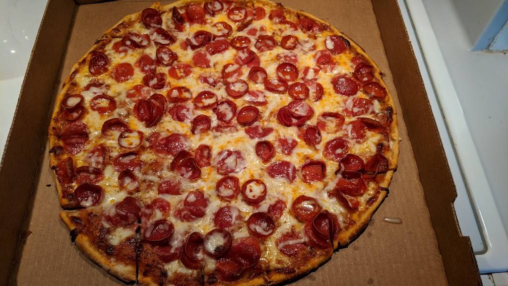 Minellis Pizza | restaurant | 1189 N Wilson Rd, Columbus, OH 43204, USA | 6142793344 OR +1 614-279-3344