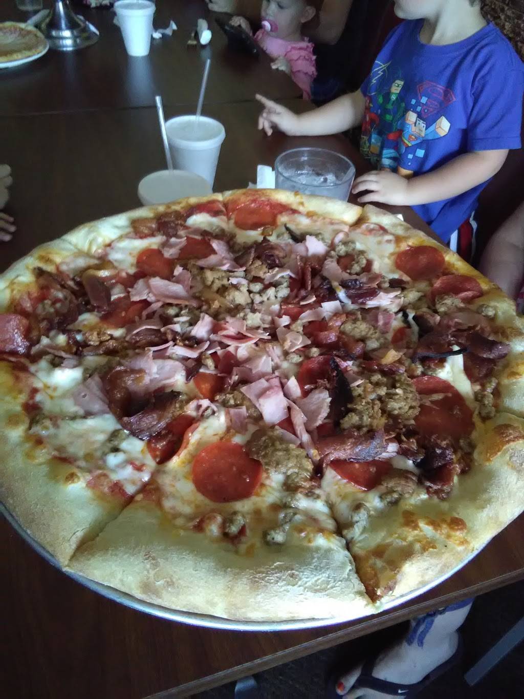 Annas Pizza & Italian Restaurant | restaurant | 128 Colonial Trail E, Surry, VA 23883, USA | 7572940702 OR +1 757-294-0702