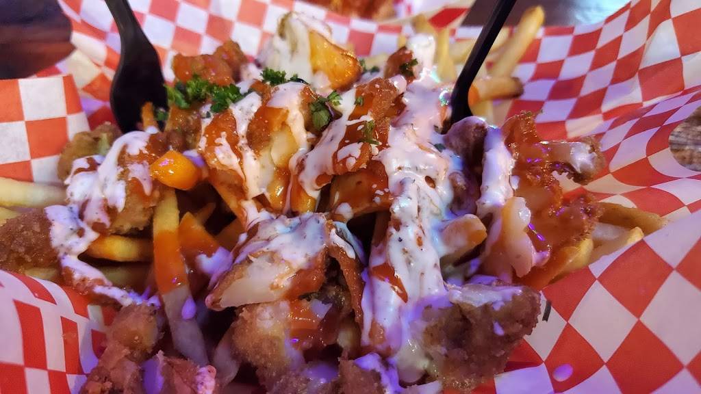 Munchies Diner | restaurant | 313 N Bush St, Santa Ana, CA 92701, USA | 6576993076 OR +1 657-699-3076