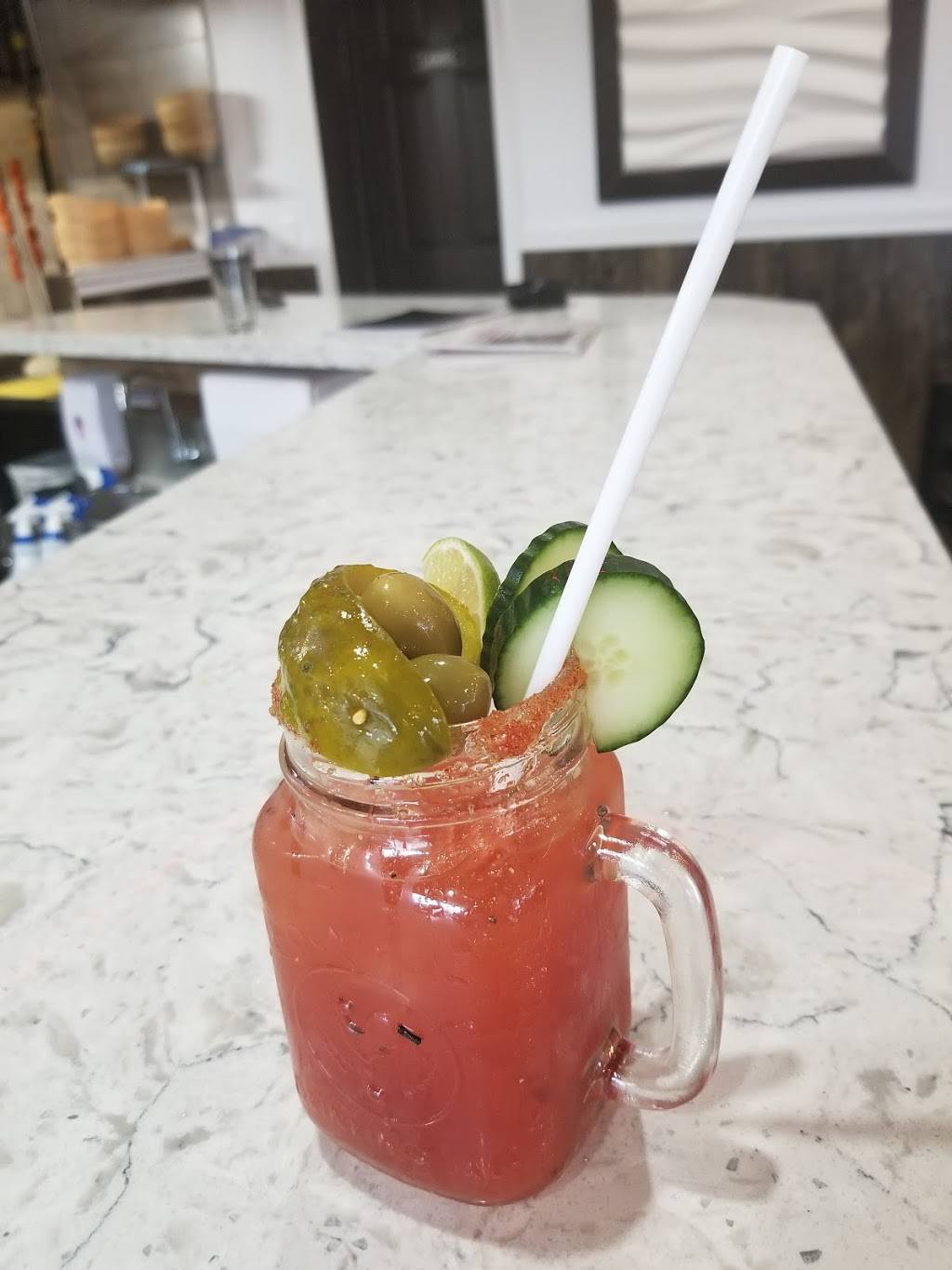 Bombay Hub | restaurant | 212 Main St W, Palmerston, ON N1G 2P0, Canada | 5194175200 OR +1 519-417-5200