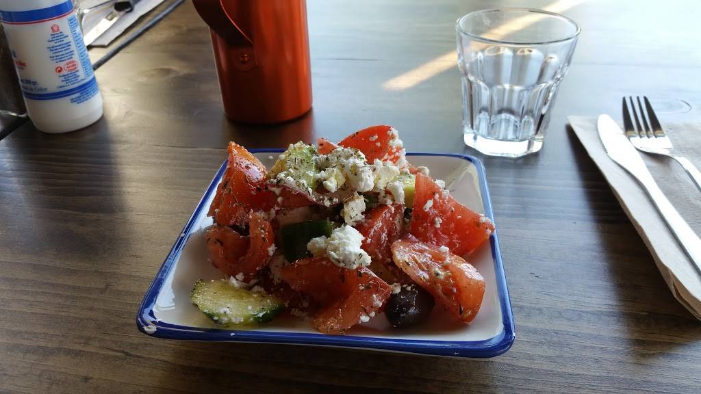 La Cuisine Meraki | restaurant | 275 Rue Paradis, Repentigny, QC J6A 8H2, Canada | 5796351235 OR +1 579-635-1235