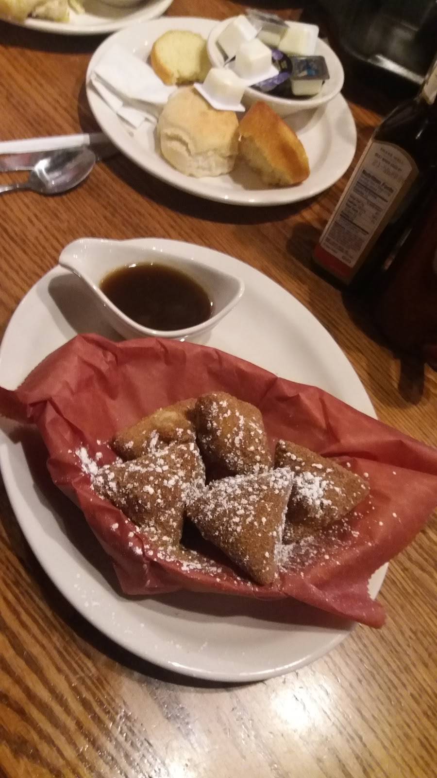 Cracker Barrel Old Country Store | restaurant | 956 Schuylkill Mall, Frackville, PA 17931, USA | 5708747051 OR +1 570-874-7051