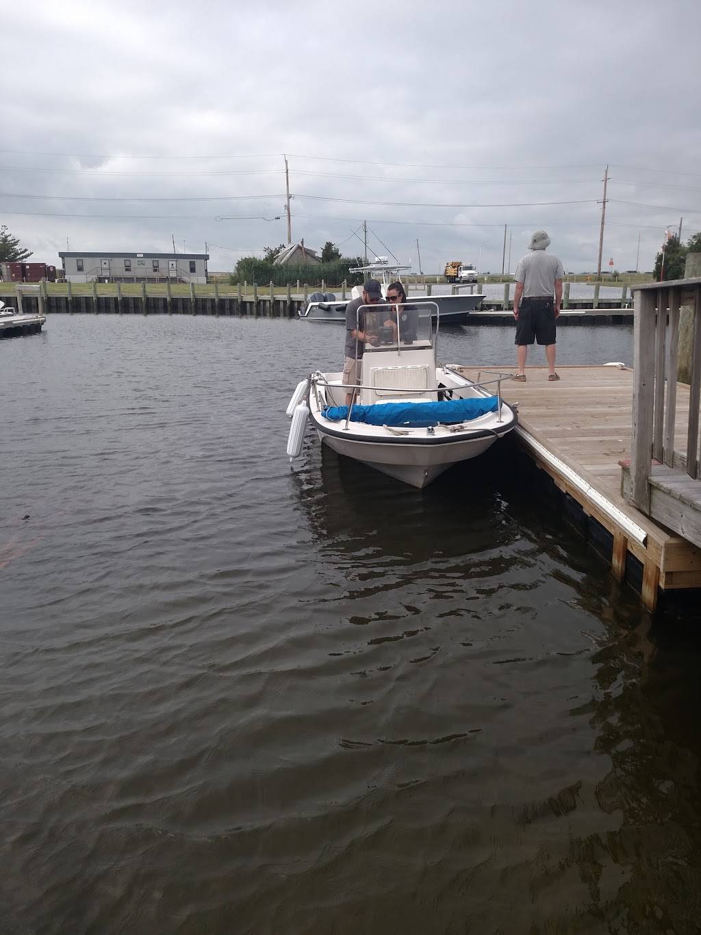 Causeway Marina | restaurant | 2200 E Bay Ave, Manahawkin, NJ 08050, USA | 6094941371 OR +1 609-494-1371