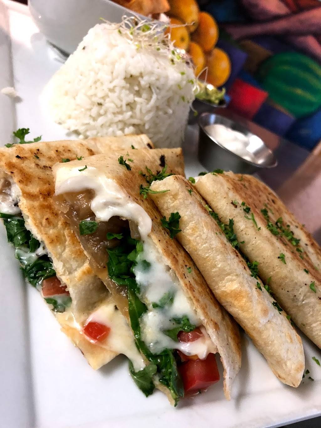 Cesars Bistro | restaurant | 6240 E Pacific Coast Hwy, Long Beach, CA 90803, USA | 5624941000 OR +1 562-494-1000