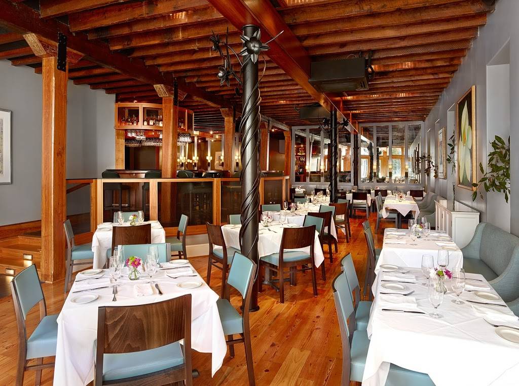 Magnolias | restaurant | 185 E Bay St, Charleston, SC 29401, USA | 8433219333 OR +1 843-321-9333