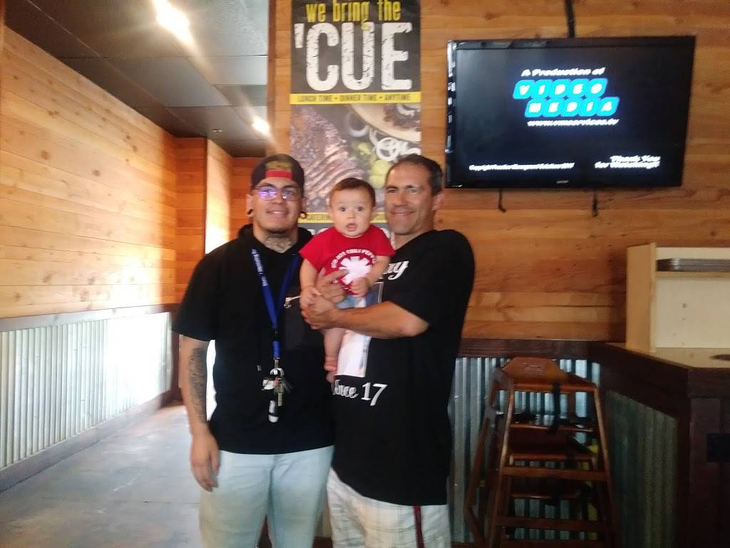 Dickeys Barbecue Pit | restaurant | 763 Center Dr Suite 103, San Marcos, CA 92069, USA | 7607388900 OR +1 760-738-8900