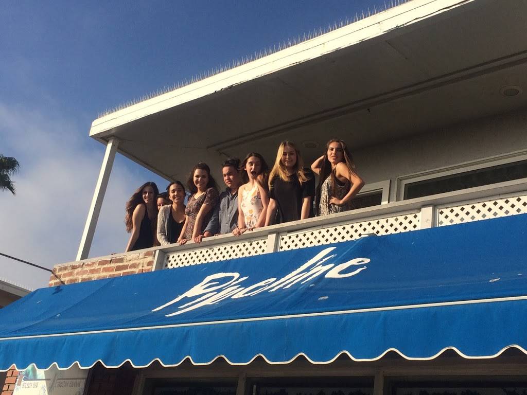 Pipeline | restaurant | 4326, 2010 W Oceanfront, Newport Beach, CA 92663, USA | 9497235952 OR +1 949-723-5952