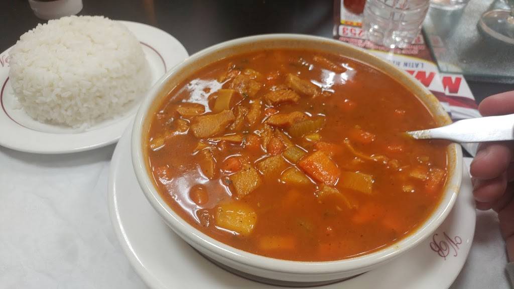 Nelly Latin Restaurant | restaurant | 215 Wickham Ave, Middletown, NY 10940, USA | 8453811253 OR +1 845-381-1253