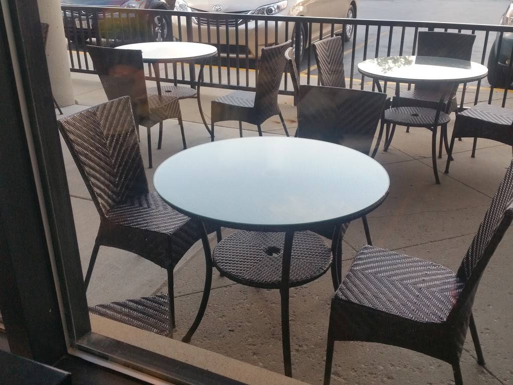 Mama Mias Pizza | restaurant | 18880 W Bluemound Rd, Brookfield, WI 53045, USA | 2627890277 OR +1 262-789-0277