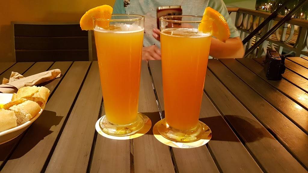 California Pizza Kitchen at Center of Waikiki | restaurant | 2284 Kalakaua Ave Space E, Honolulu, HI 96815, USA | 8089242000 OR +1 808-924-2000