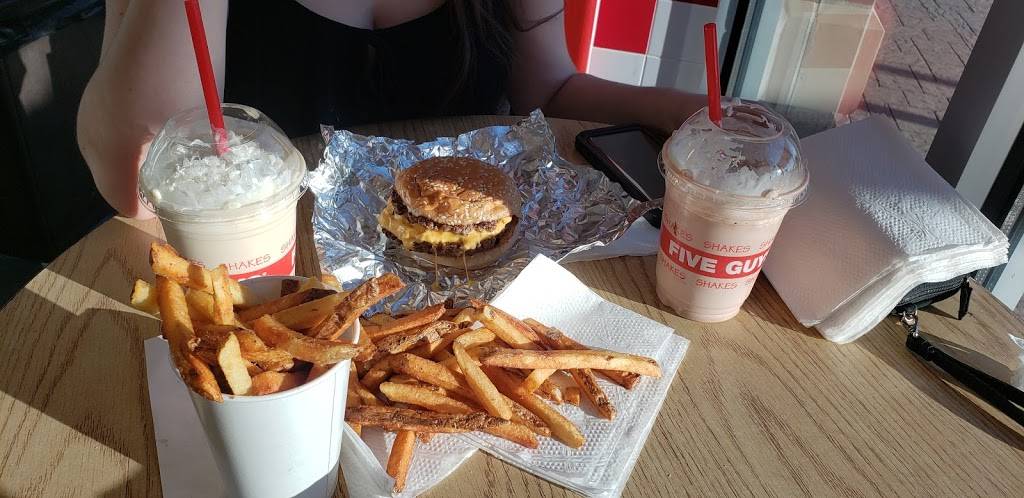 Five Guys | meal takeaway | 405 Commerce Dr, Victor, NY 14564, USA | 5853983031 OR +1 585-398-3031