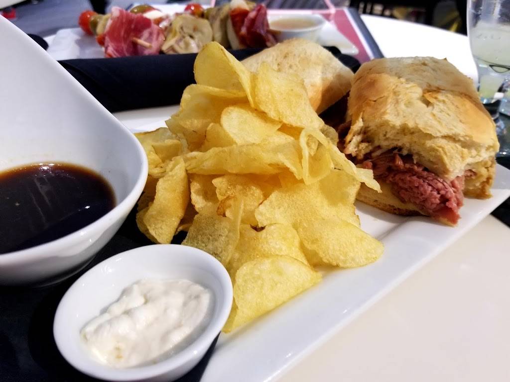 Tapas Sky Bar | restaurant | 8500 Peña Blvd, Denver, CO 80249, USA | 3033426720 OR +1 303-342-6720