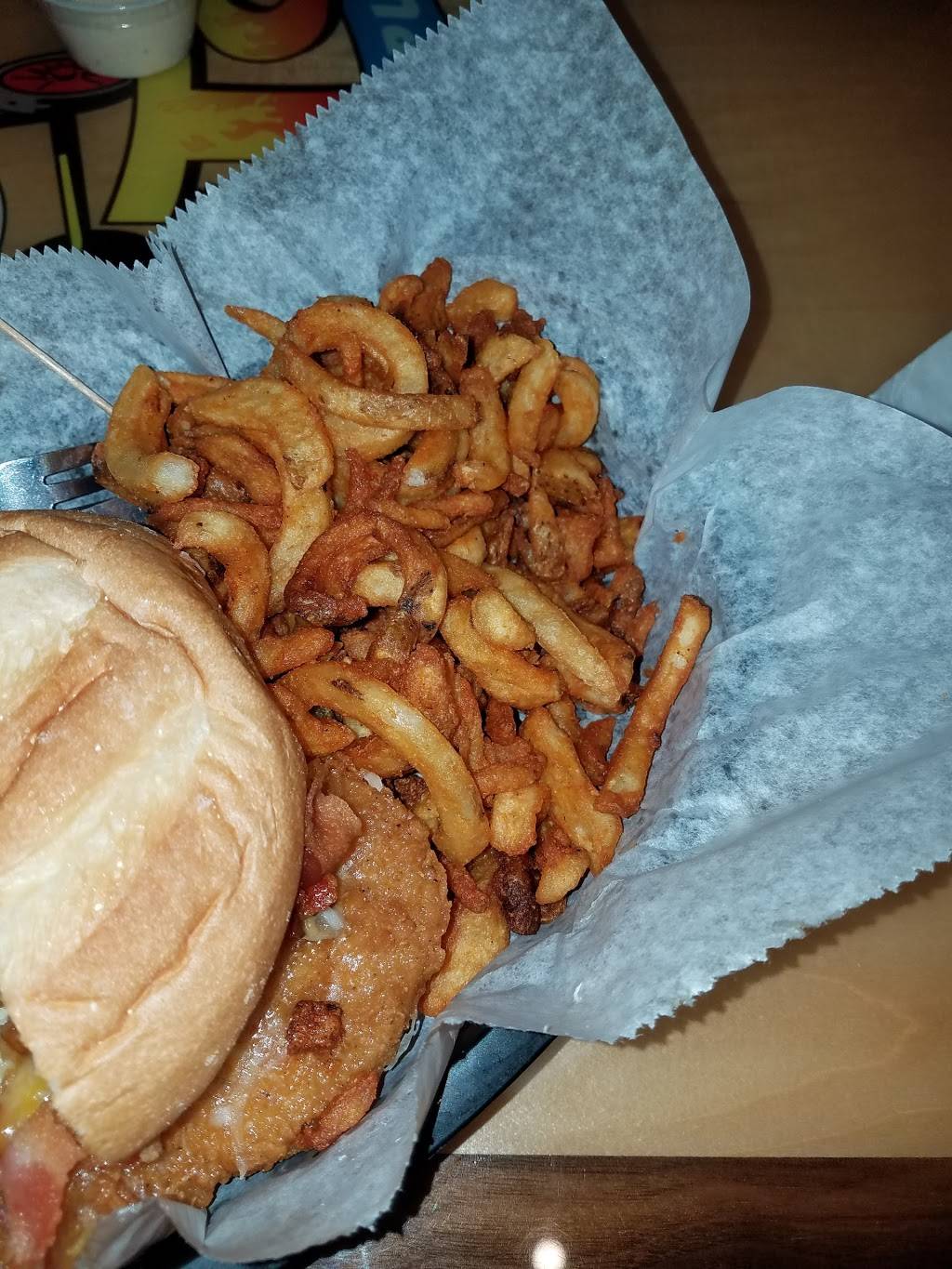 Wings Etc. | restaurant | 1447 Cannonball Trail, Yorkville, IL 60560, USA | 6308829463 OR +1 630-882-9463