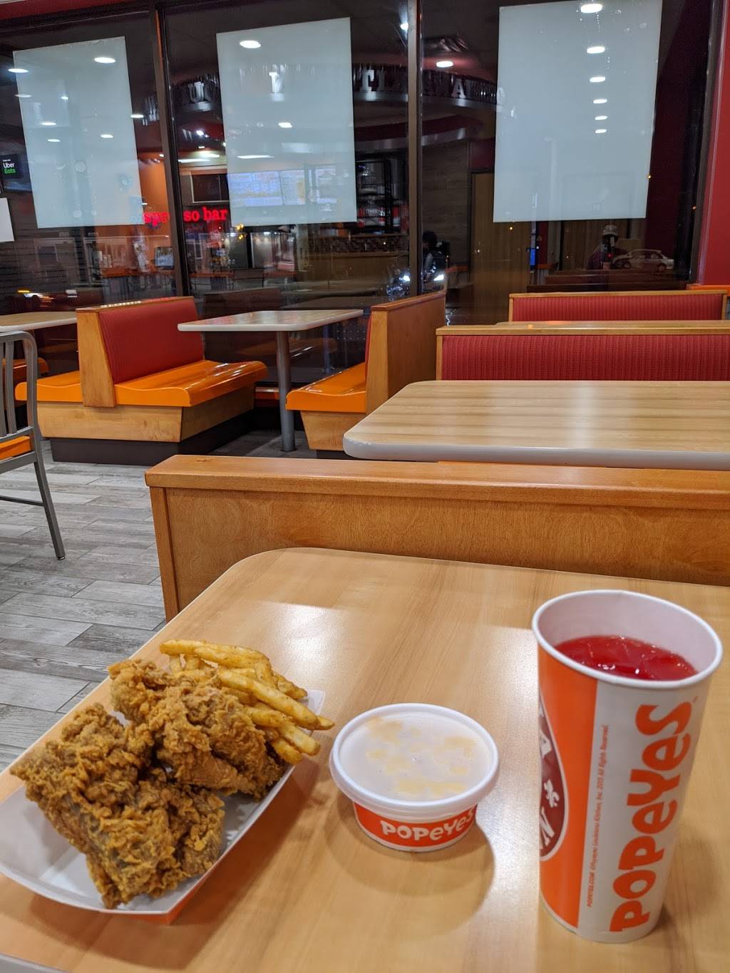 Popeyes Louisiana Kitchen - Bathurst & Wilson | restaurant | 3790 Bathurst St, North York, ON M3H 3M9, Canada | 6473504994 OR +1 647-350-4994