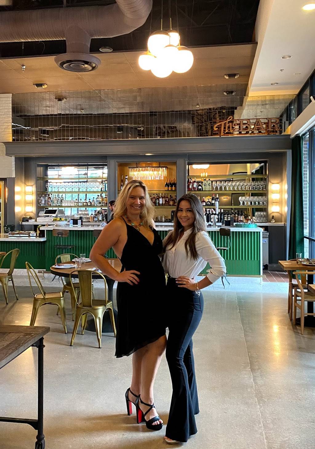 Delucca Gaucho Pizza & Wine Plano | restaurant | 8240 Preston Rd #100, Plano, TX 75024, USA | 4698884747 OR +1 469-888-4747