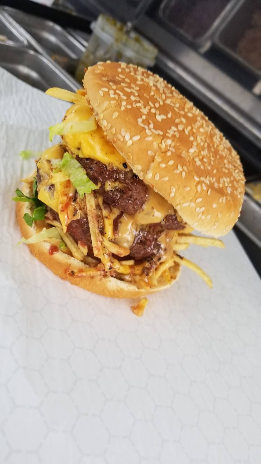 Surf n Turf | restaurant | Unnamed Road, Miami Beach, FL 33154, USA | 3058799680 OR +1 305-879-9680