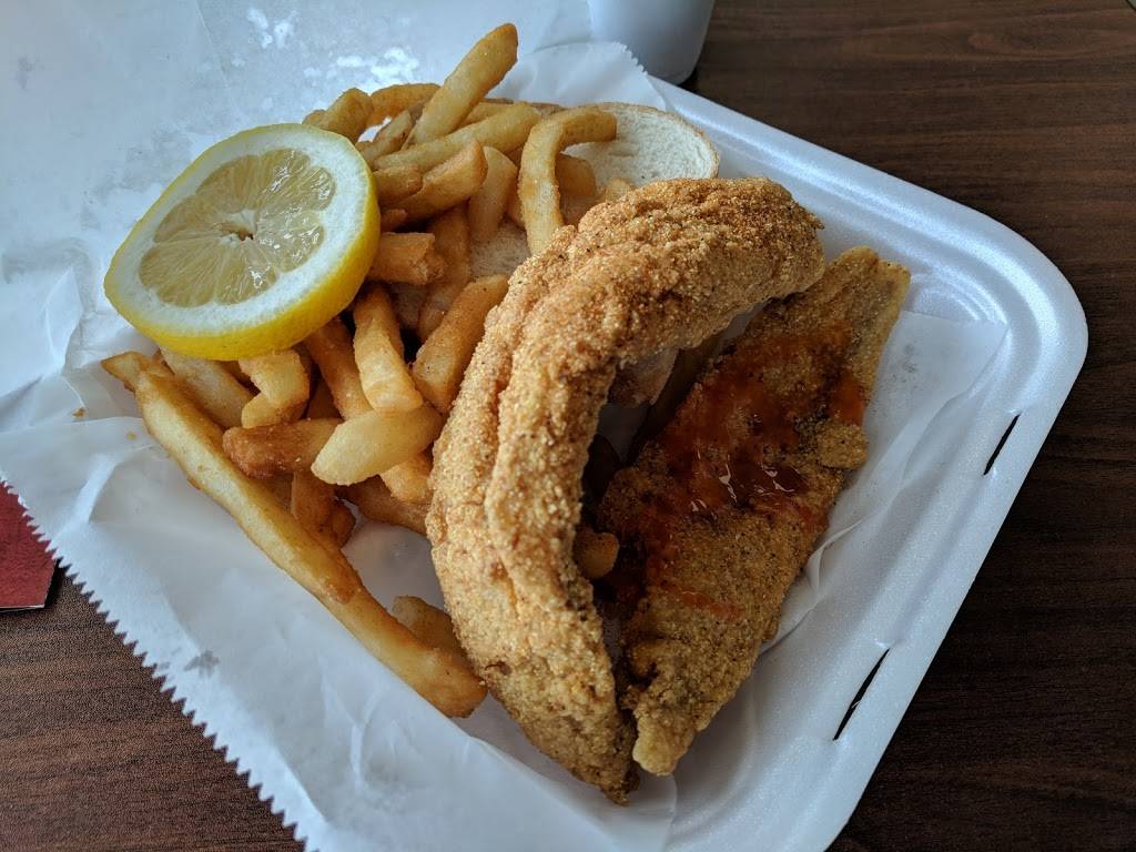 Hook Fish & Chicken | restaurant | 7312 Kingsgate Way, West Chester Township, OH 45069, USA | 5137552999 OR +1 513-755-2999