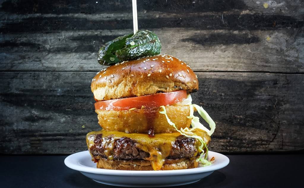 Carsons Prime Steaks and Famous Barbecue of Deerfield | restaurant | 200 Waukegan Rd, Deerfield, IL 60015, USA | 8473748500 OR +1 847-374-8500