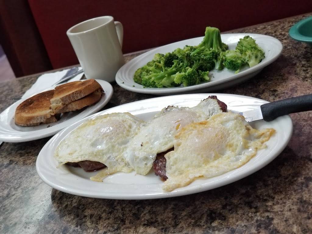 The Colonial Restaurant | meal takeaway | 366 New Brunswick Ave, Fords, NJ 08863, USA | 7327380554 OR +1 732-738-0554