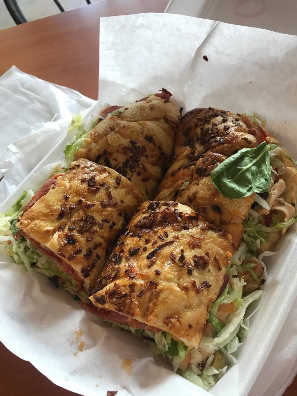 Fenton Deli | restaurant | 15258 Silver Pkwy, Fenton, MI 48430, USA | 8104330712 OR +1 810-433-0712