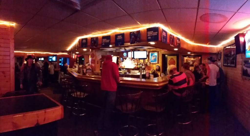 Aggies Sports Bar | restaurant | 108 S, Brooklyn Rd, Jackson, MI 49201, USA | 5175368059 OR +1 517-536-8059