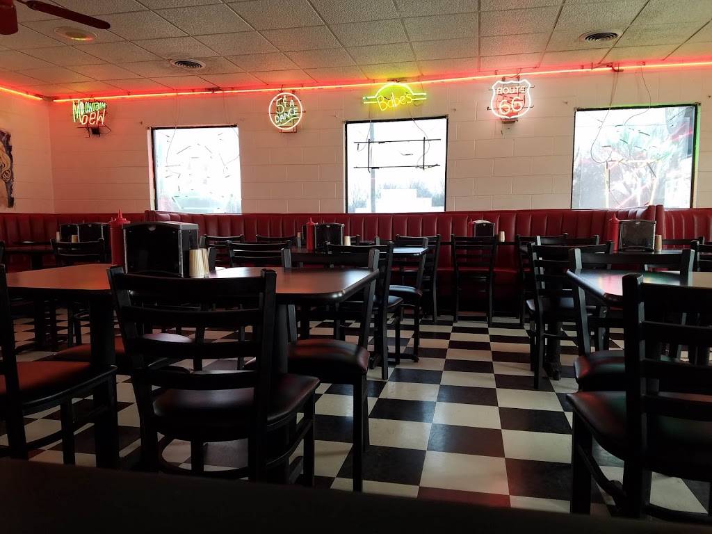Babes Drive In | restaurant | 5018 N Main St, Joplin, MO 64801, USA | 4176234497 OR +1 417-623-4497