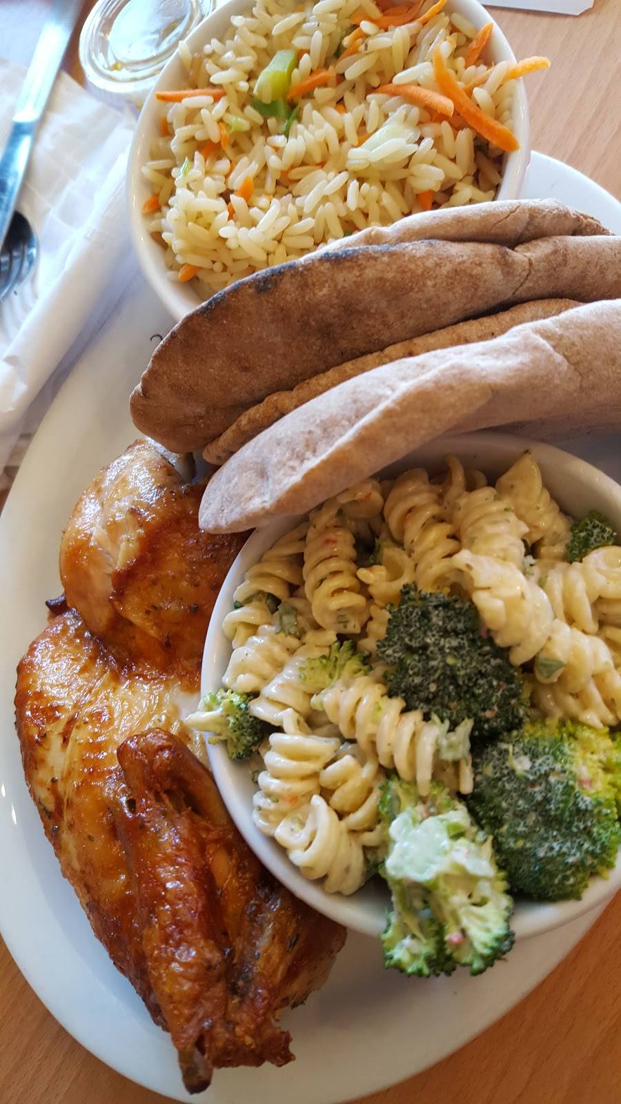 California Chicken Cafe | restaurant | 6805 Melrose Ave, Los Angeles, CA 90038, USA | 3239355877 OR +1 323-935-5877