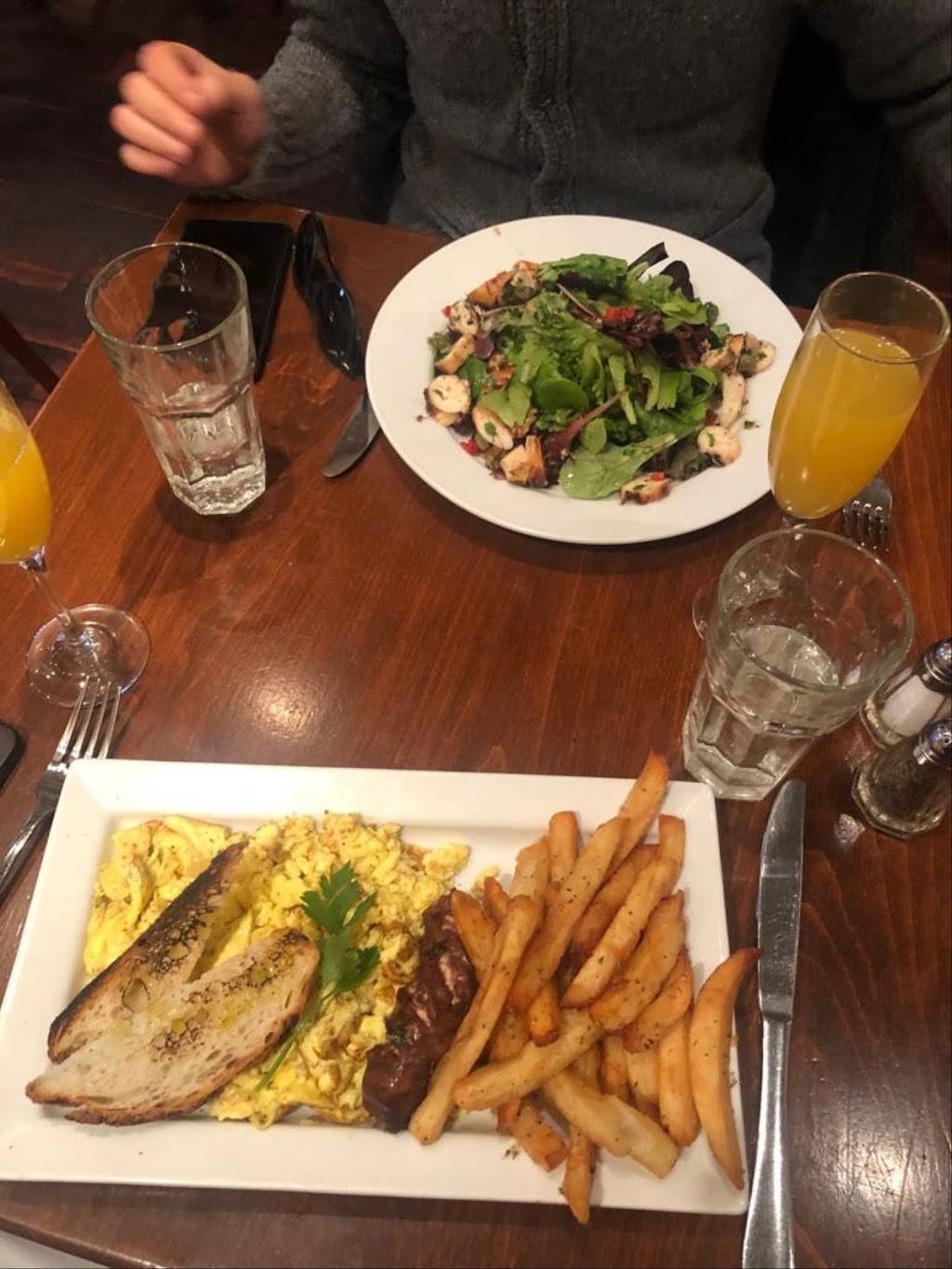 Yefsi Estiatorio | restaurant | 1481 York Ave, New York, NY 10075, USA | 2125350293 OR +1 212-535-0293