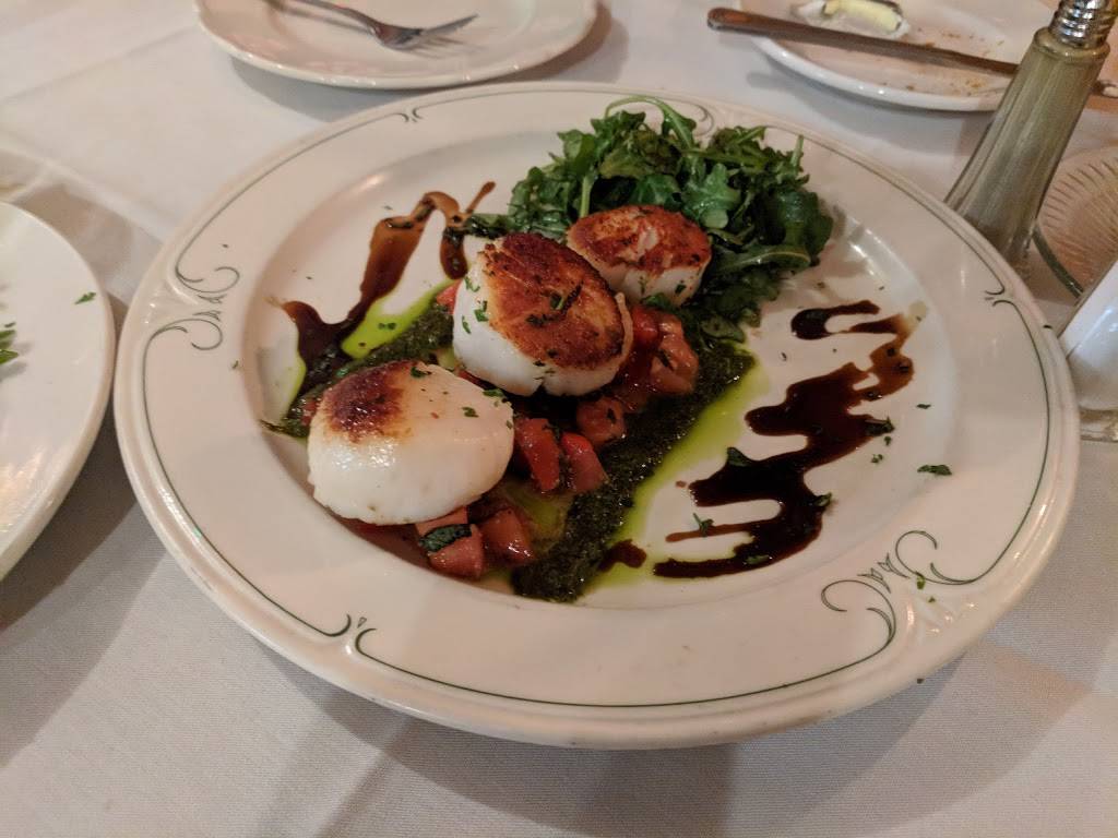 Pietros Famiglia | restaurant | 834 Victorian Ave #400, Sparks, NV 89431, USA | 7753557557 OR +1 775-355-7557