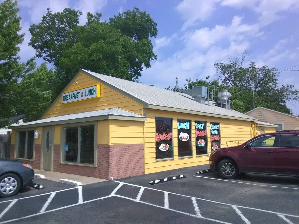 Pickles Express | restaurant | 4517 SW 29th St, Oklahoma City, OK 73179, USA | 4056006272 OR +1 405-600-6272