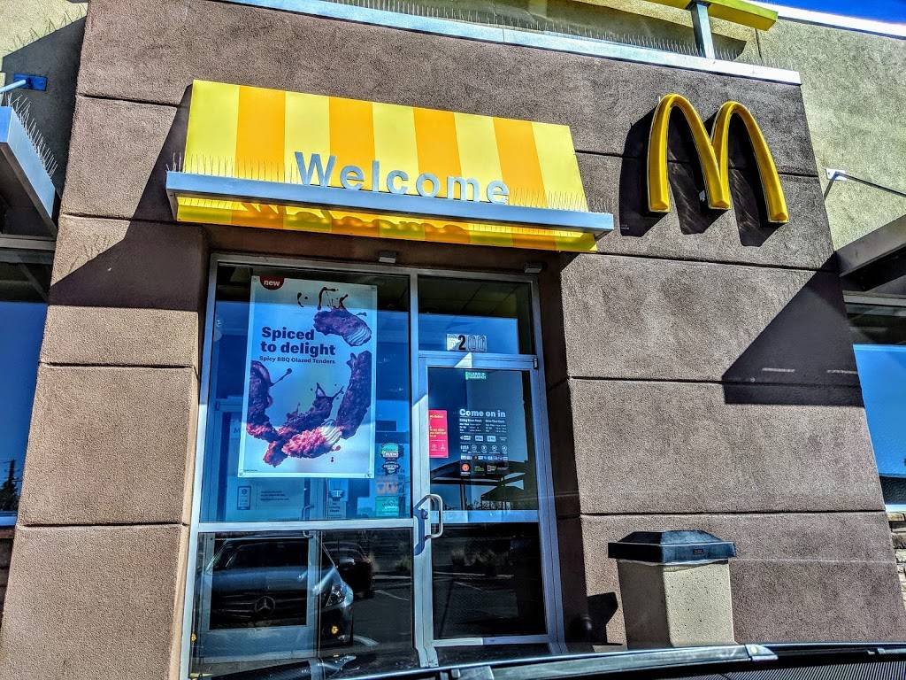 McDonalds | cafe | 6200 Holly Ave NE, Albuquerque, NM 87113, USA | 5058211521 OR +1 505-821-1521